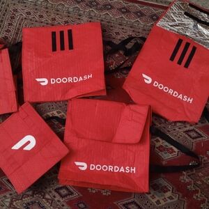 Lot of 5 Door Dash Delivery Insulated Bags